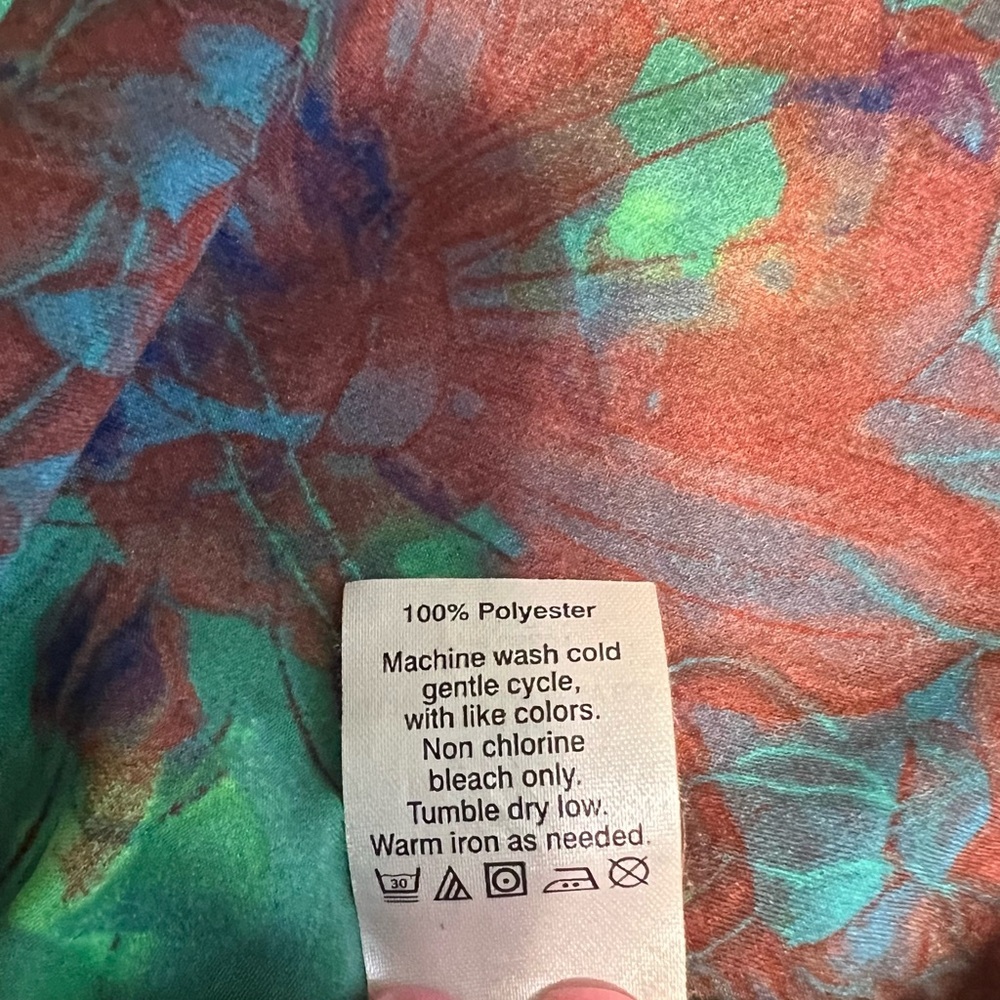 J. Crew Turquoise Floral Long-Sleeve Blouse Size L Pleated Neckline - Picture 7 of 8